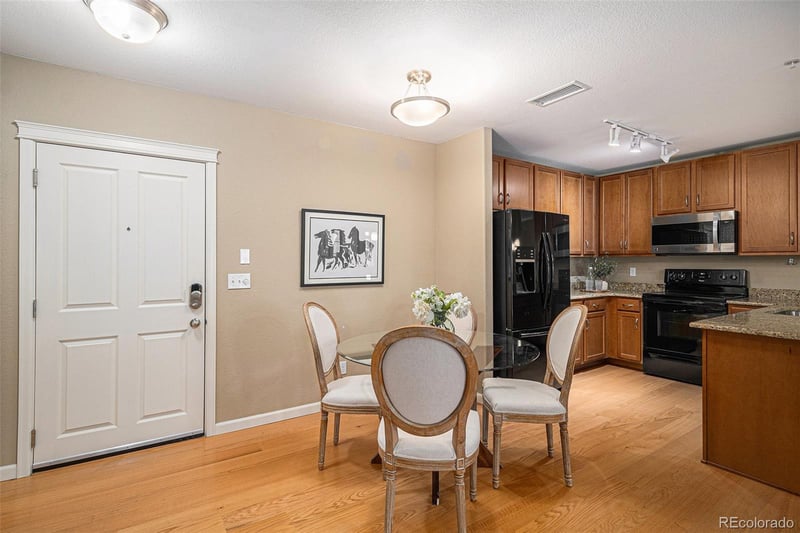 1144 Rockhurst Dr #105, Highlands Ranch, CO 80129