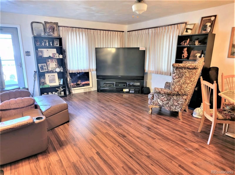 402 Washington Ave, Fleming, CO 80728