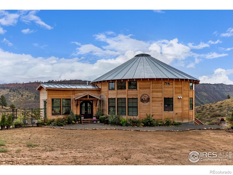 2118 Dry Creek Dr, Lyons, CO 80540