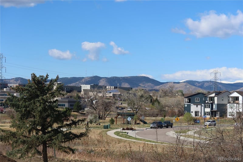 11958 57th Pl, Arvada, CO 80002