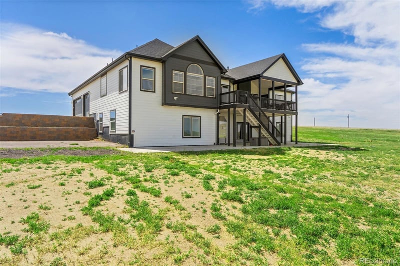 2400 Ventress Ct, Bennett, CO 80102