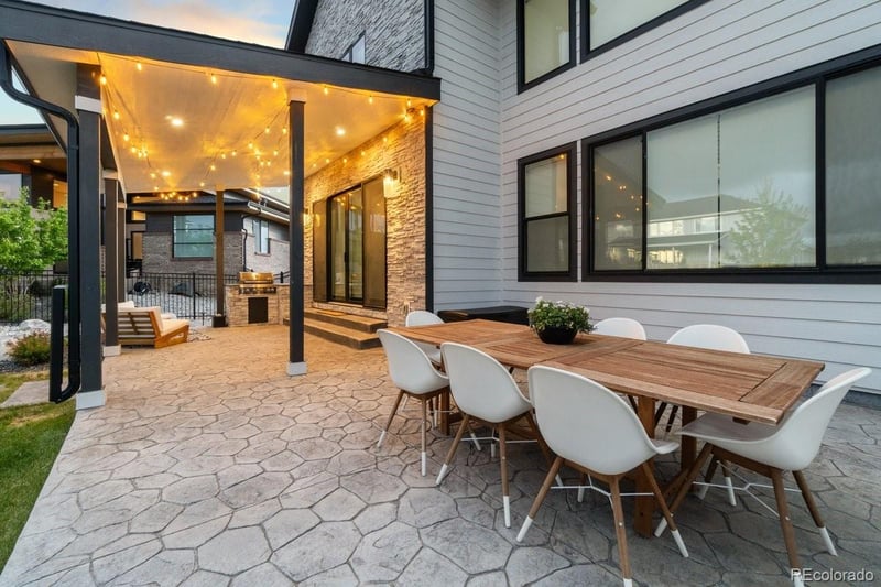 27250 Nova Cir, Aurora, CO 80016