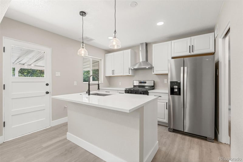 1269 Revere St, Aurora, CO 80011