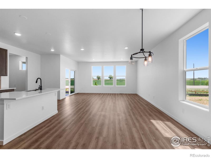 725 Muturu Rd, Johnstown, CO 80534