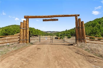 2057 Horse Thief Gulch Rd, Canon City, CO 81212