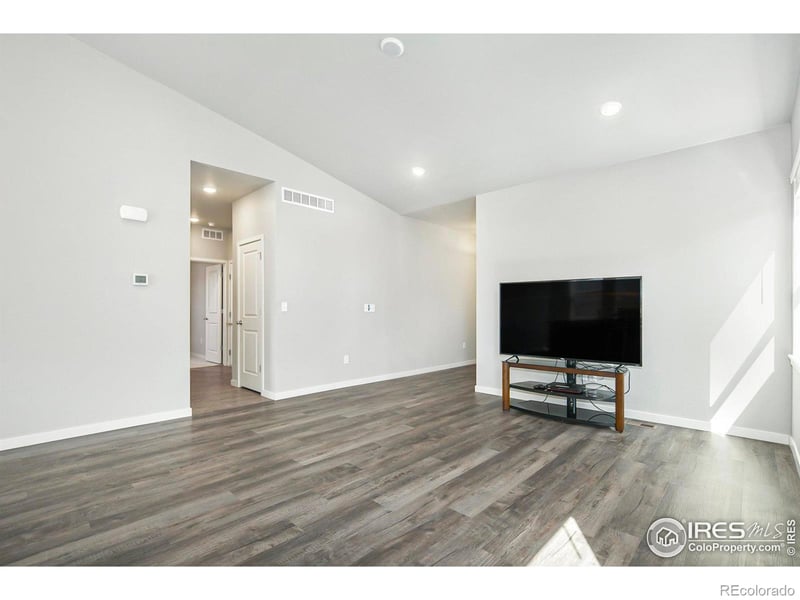 502 Pronghorn Ct, Wiggins, CO 80654