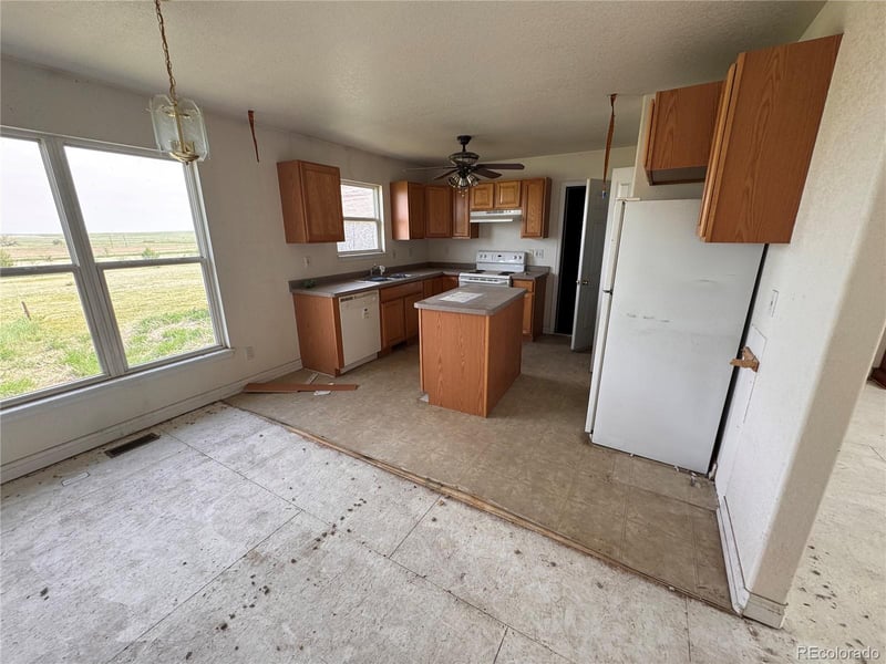 38423 County Road 166, Agate, CO 80101