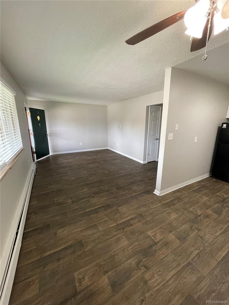 206 S Pierce St, Lakewood, CO 80226