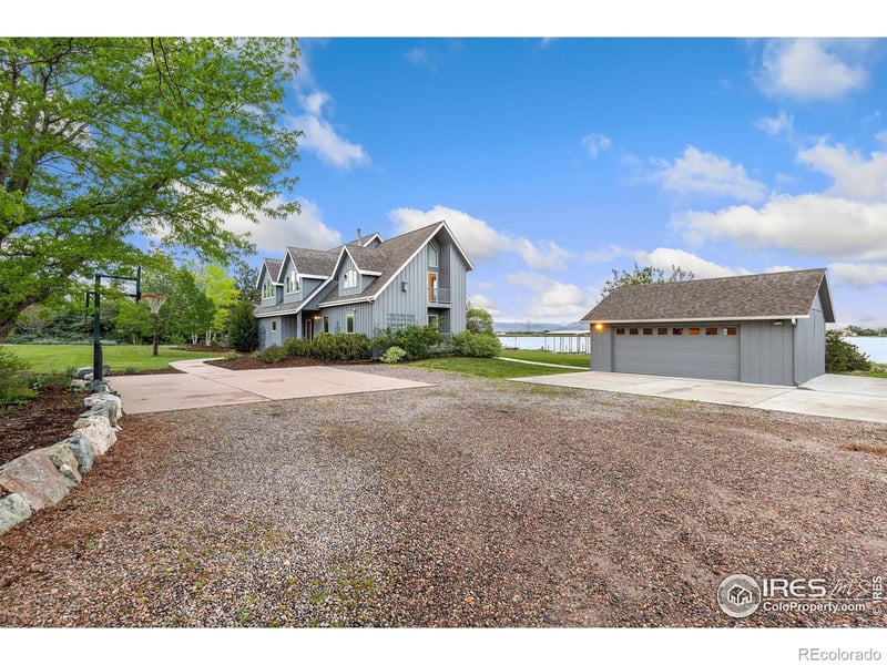 10481 Oxford Rd, Longmont, CO 80504