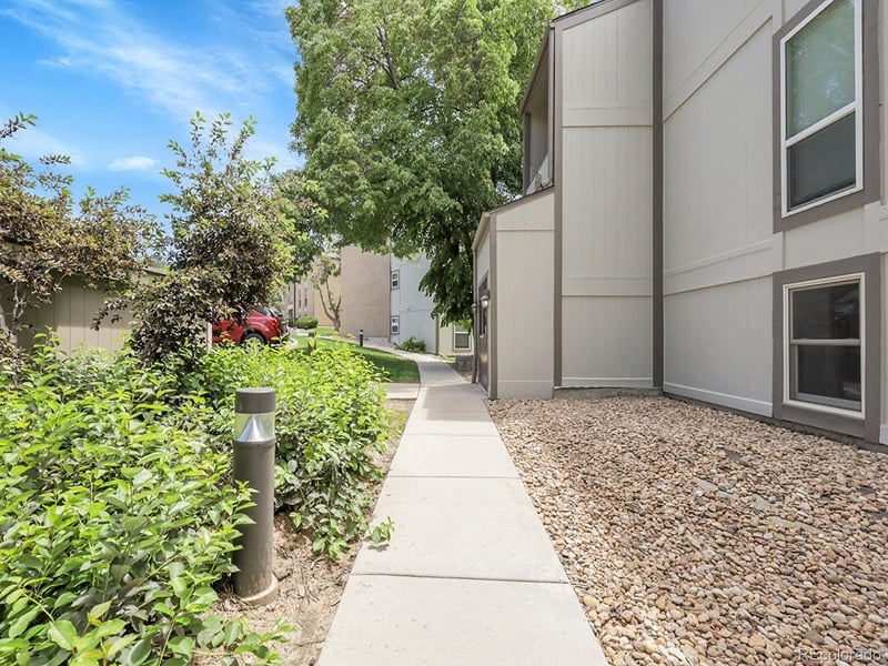 7318 S Xenia Cir #B, Centennial, CO 80112