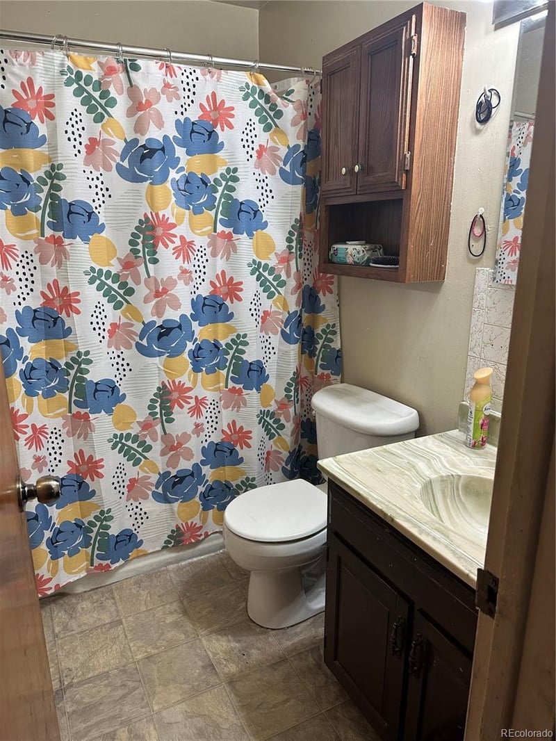 7488 Quivas St, Denver, CO 80221