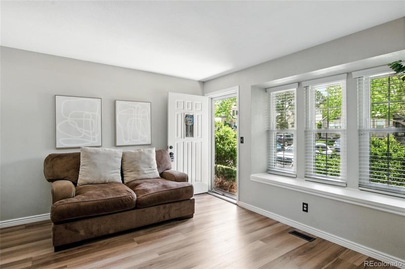 1172 Zeno Way #F, Aurora, CO 80017