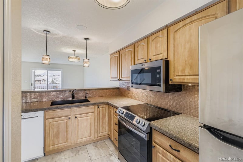 2186 Giltshire Dr, Colorado Springs, CO 80905