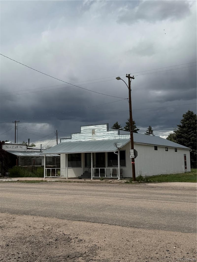 701 Front St, Arriba, CO 80804