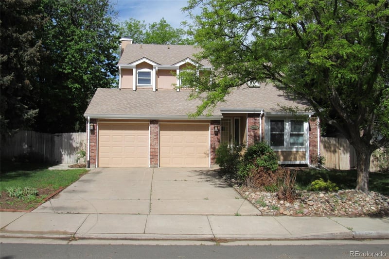 14503 Wagon Trail Dr, Aurora, CO 80015