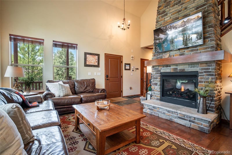 108 Deer Track Ct, Granby, CO 80446