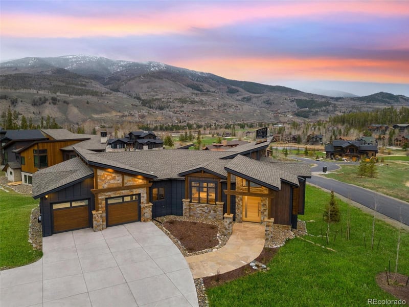 2800 Honors Ct, Silverthorne, CO 80498
