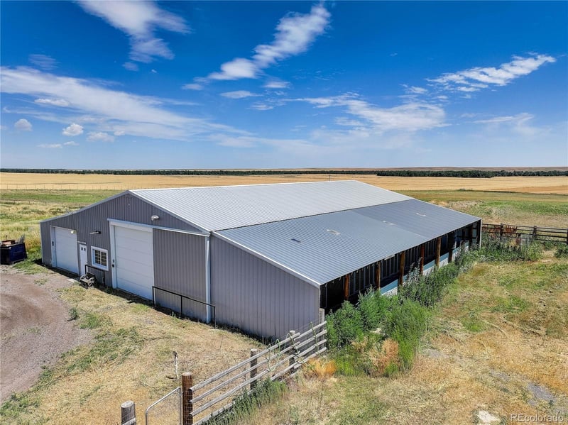 2406 Horrogate Rd, Byers, CO 80103