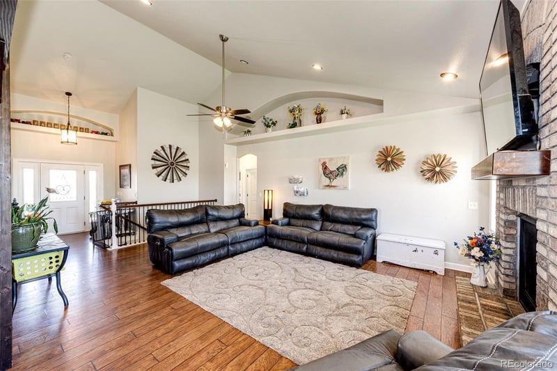 59466 Commanche Way, Strasburg, CO 80136