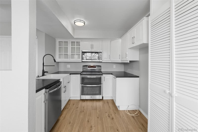 13633 E Yale Ave #B, Aurora, CO 80015