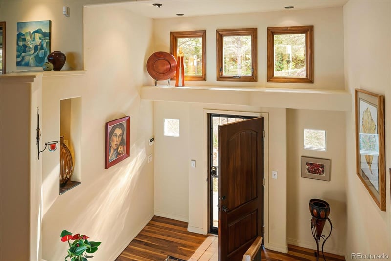 8932 Eastridge Rd, Golden, CO 80403