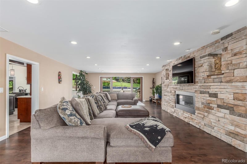 5727 Colorow Dr, Morrison, CO 80465