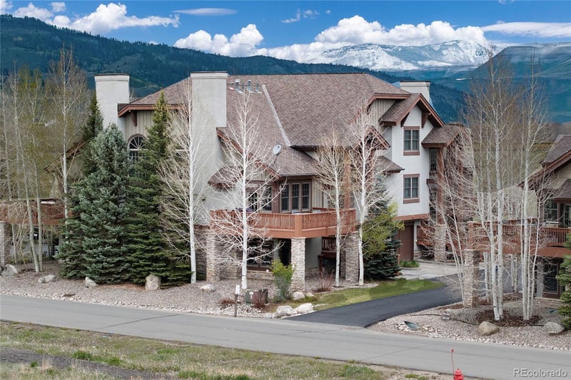 798 Ten Mile Dr, Granby, CO 80446