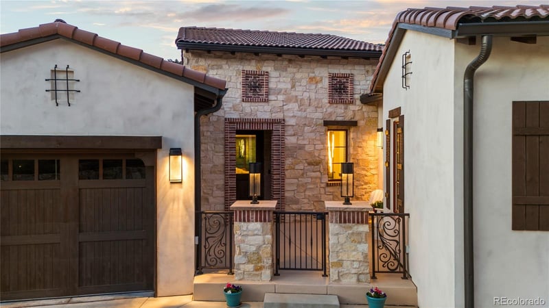8278 Raphael Ln, Littleton, CO 80125
