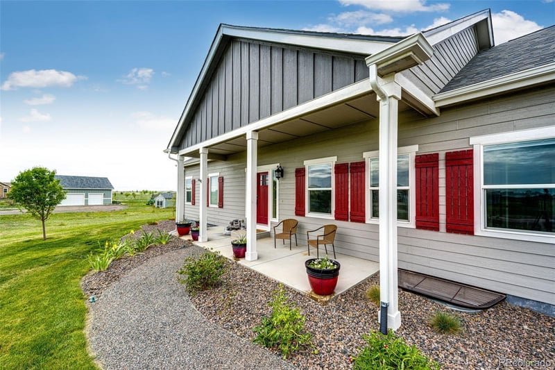 196 W 8th Ave, Byers, CO 80103
