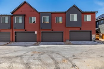 2877 103rd Dr, Thornton, CO 80229