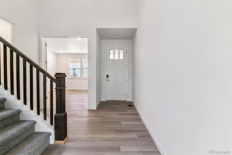 25254 Warren Pl, Aurora, CO 80018