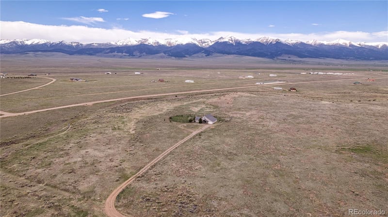 105 Commanche Rd, Westcliffe, CO 81252