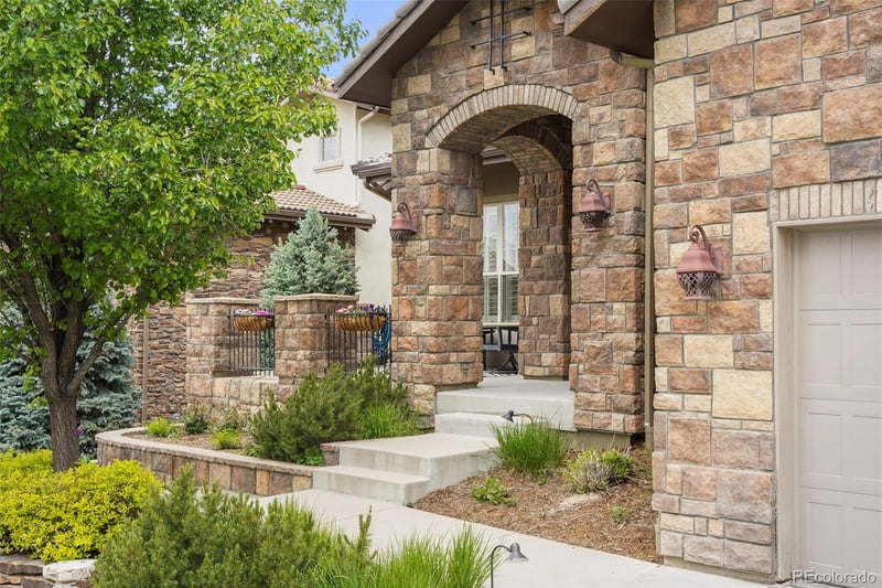 14841 W Warren Ave, Lakewood, CO 80228