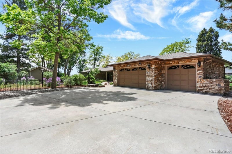 4790 W Lakeridge Rd, Denver, CO 80219