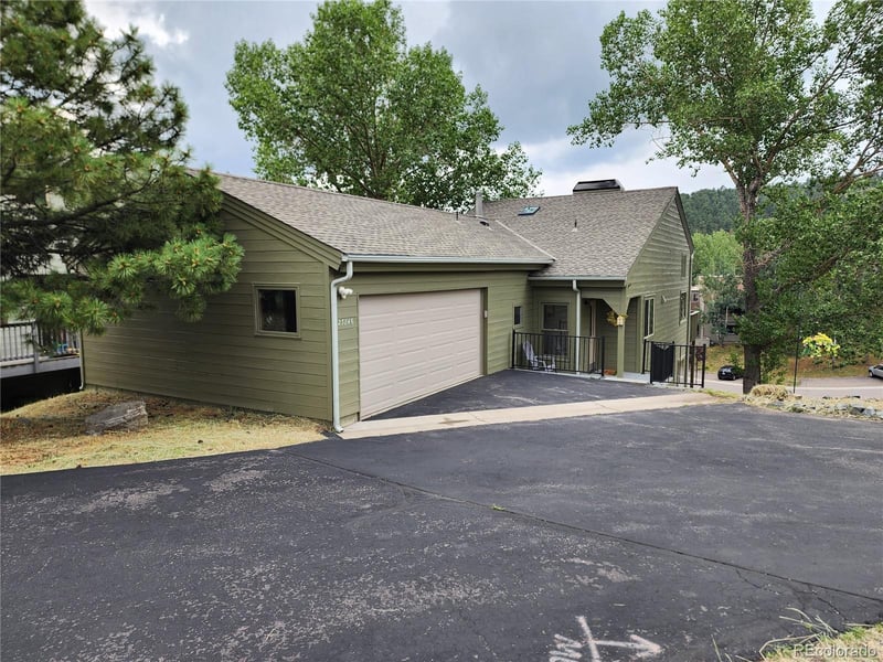 23846 Genesee Village Rd, Golden, CO 80401