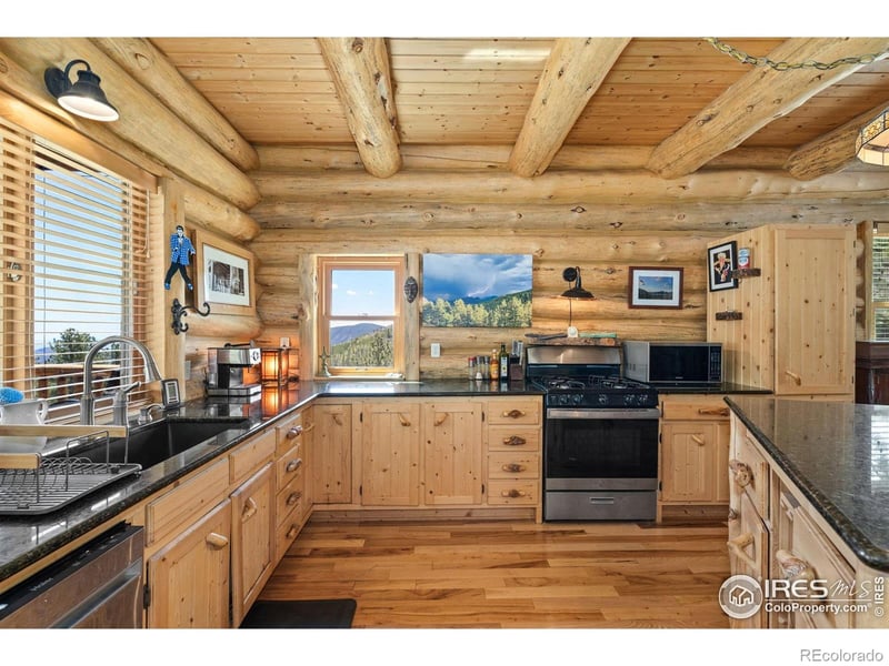 77 Cairn Ct, Drake, CO 80515