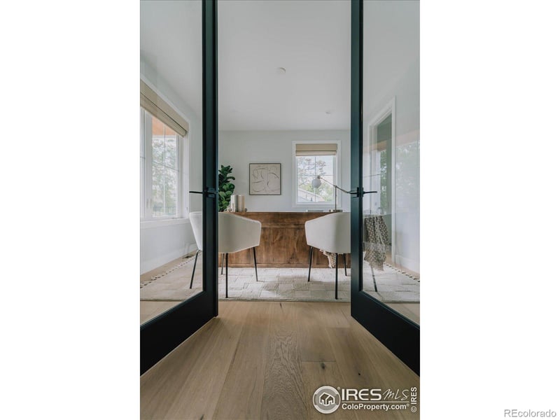3256 S Corona St, Englewood, CO 80113