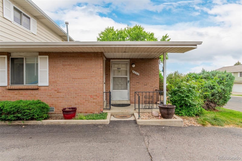 9824 Lane St, Thornton, CO 80260