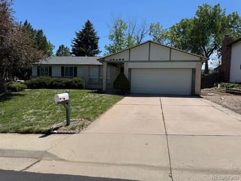 16180 Flora Pl, Aurora, CO 80013