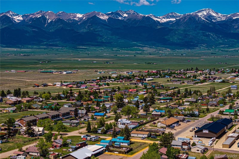 802 Ohio St, Silver Cliff, CO 81252