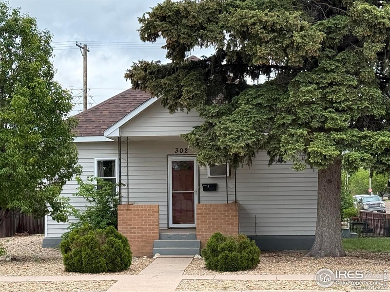302 Cedar Ave, Akron, CO 80720