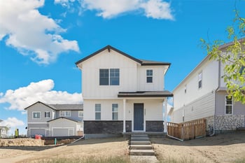 5242 Denali Blvd, Aurora, CO 80019