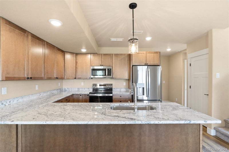 826 Meadow Ln, Palmer Lake, CO 80133