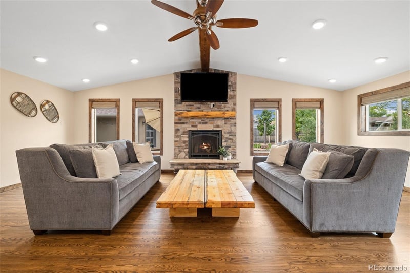 10380 W Warren Ave, Lakewood, CO 80227