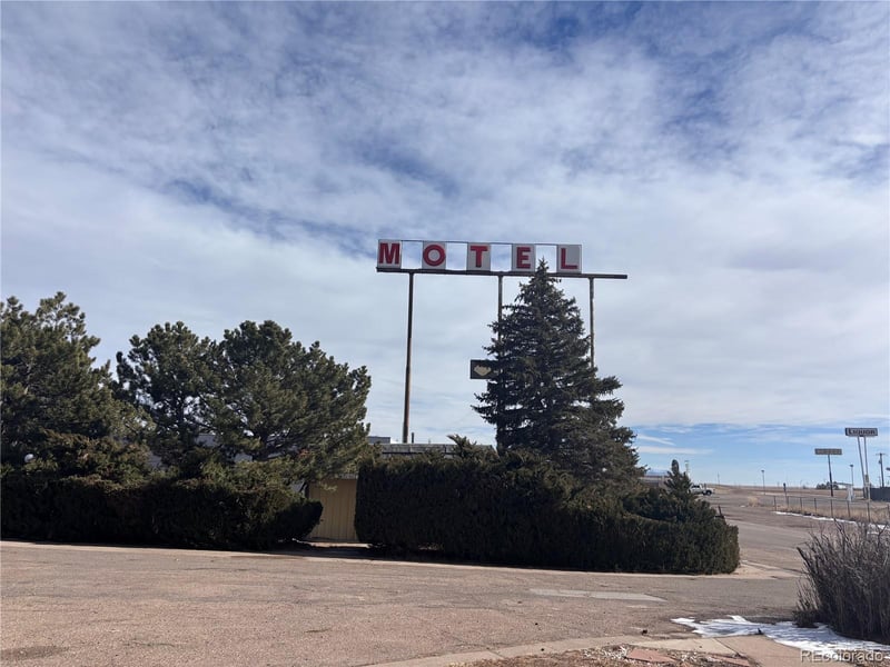 244 High St, Flagler, CO 80815