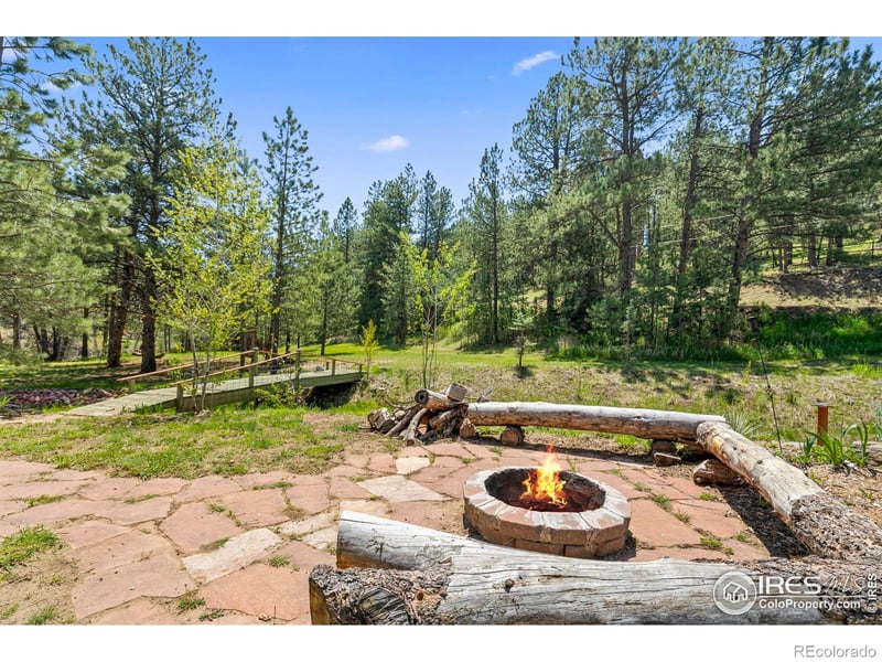 952 Skinner Gulch Rd, Loveland, CO 80537
