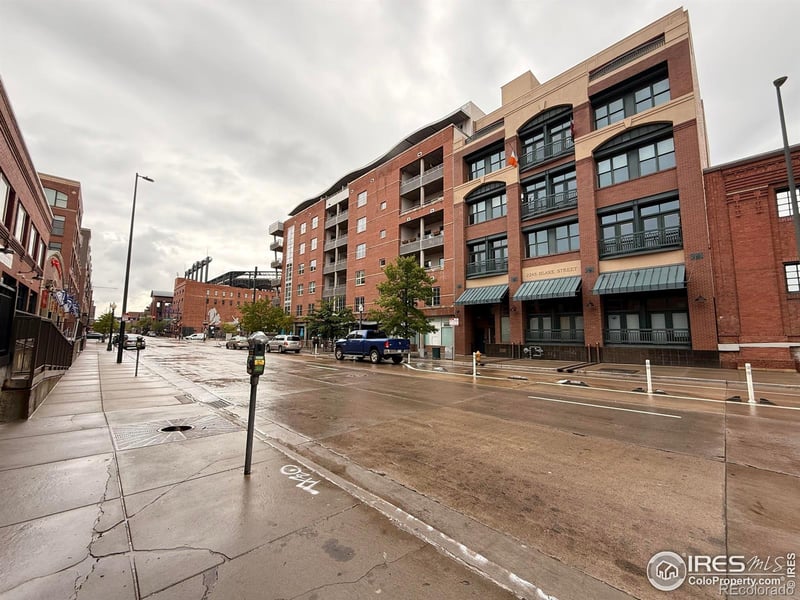 2245 Blake St #D, Denver, CO 80205