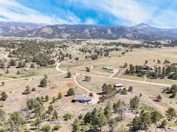 325 Spring Valley Dr, Florissant, CO 80816