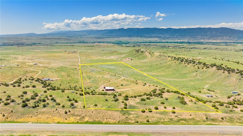 507 Van Egmond Dr, Penrose, CO 81240