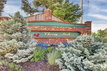 5622 Weaver Cir, Centennial, CO 80111